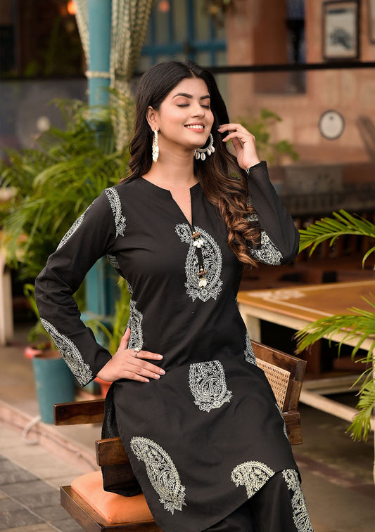 Black paisley Kurta and Cuffed Hem Pant Set
