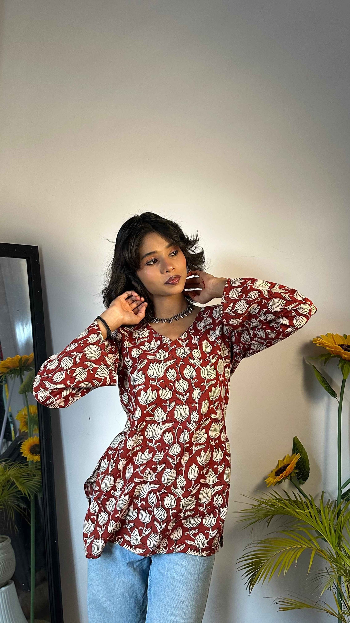 Snazzybees Bellbottom Sleev Short Kurti